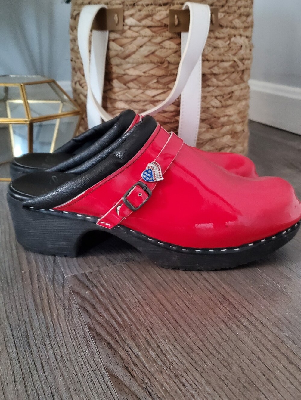 C&C SWEDEN Red Patent Leather Clogs Mules American Flag 41